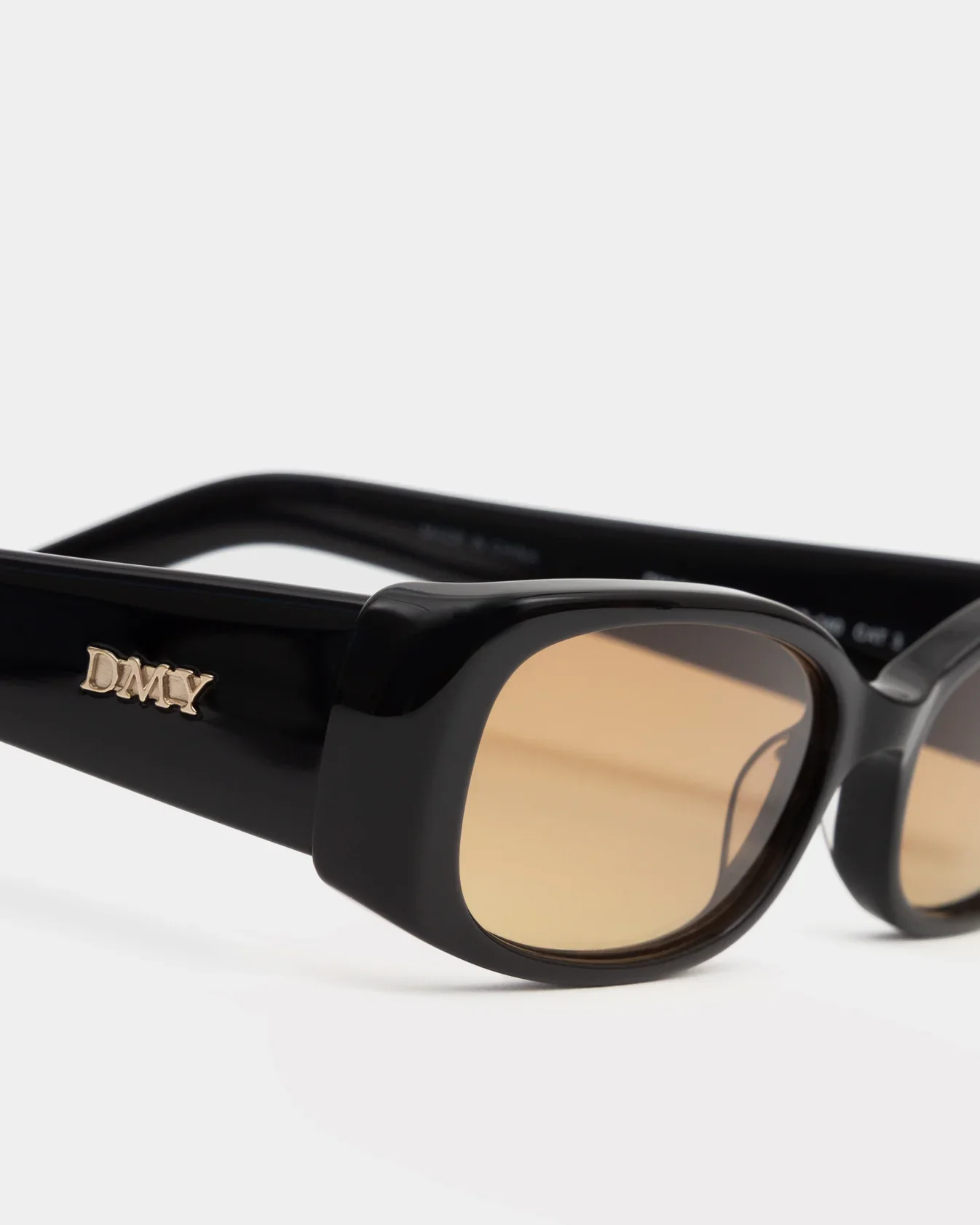 Billy Sunglasses in Brown/Amber Lens - Image 4