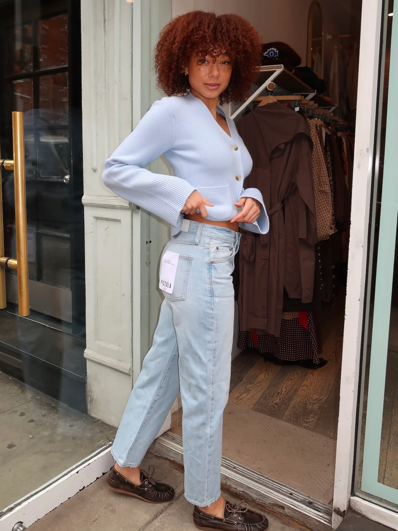 Lexi Mid Rise Bowed Straight in Dolce Vita Vintage - Image 4