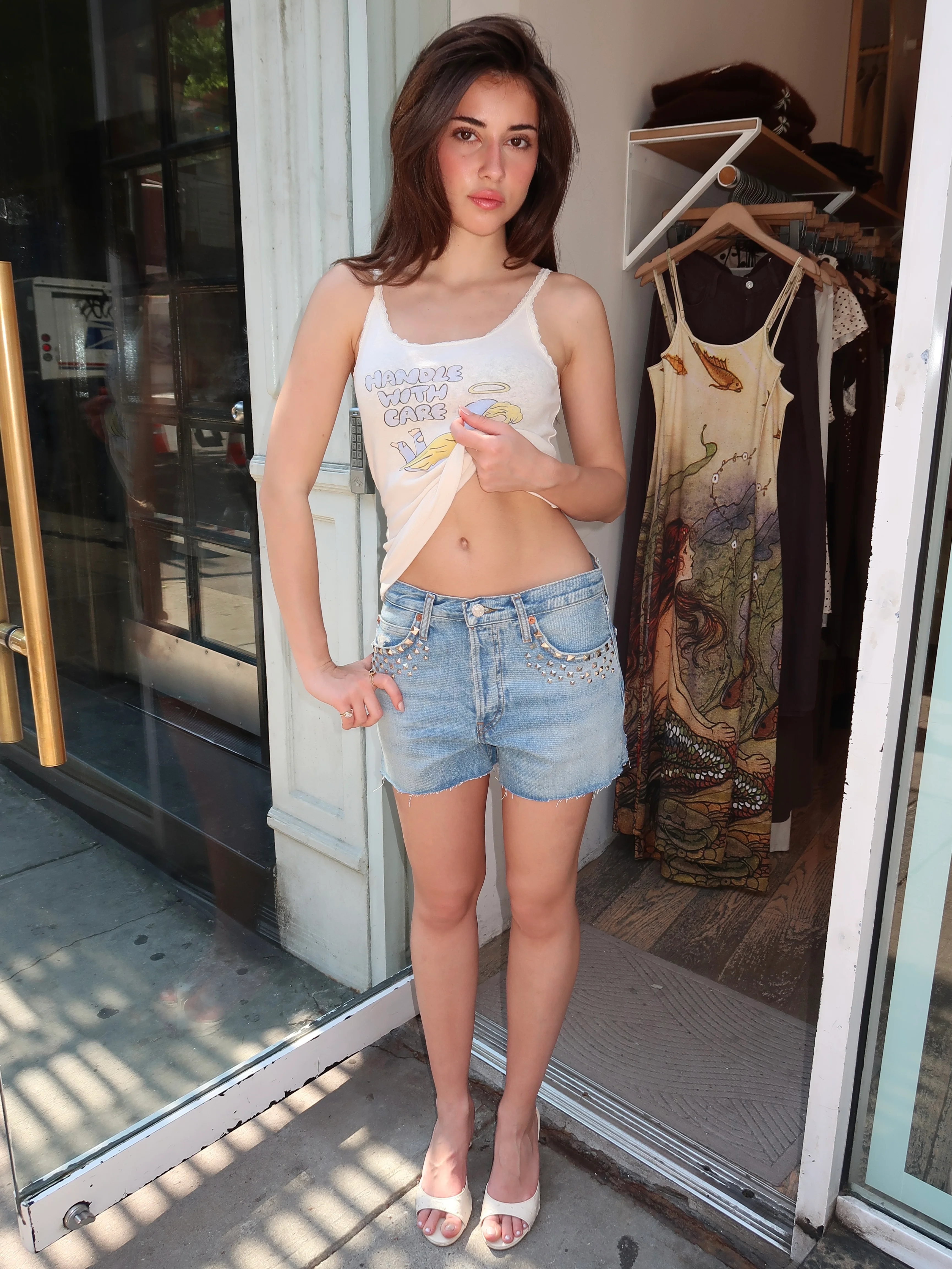 The Breezy Short in Aged Worn Blue - Image 4