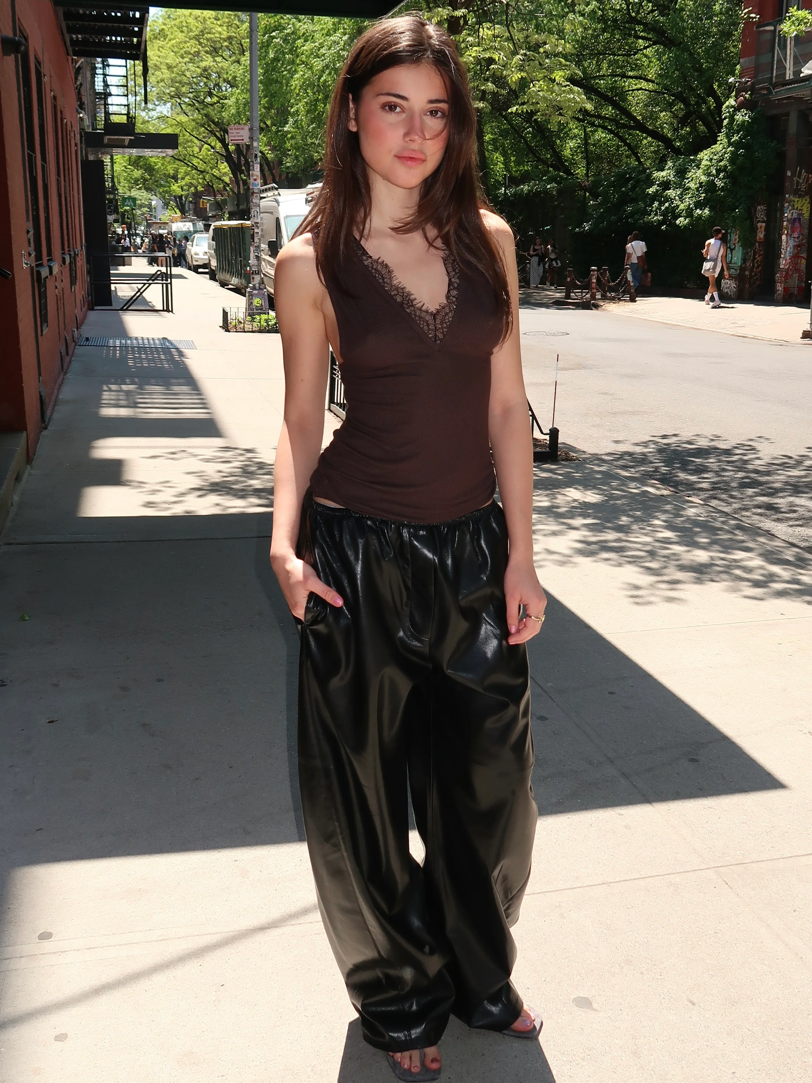 Zoela Pant in Black - Image 4